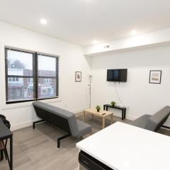New Modern 2BR Apartment - minutes to NYC