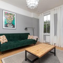 2 Bed Apartment in Sydenham, London