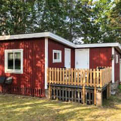 2 Bedroom Cozy Home In Västervik