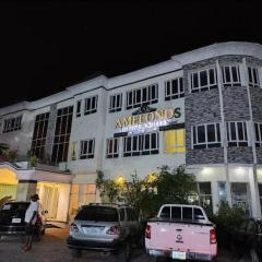 AMELONDS HOTEL