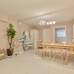 서울 경복궁역 도보5분, 단독사용 가족숙소, 룸3 화장실2