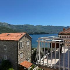 Santa Maria - Old Town Apartment