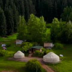 Yurt camp TILEK