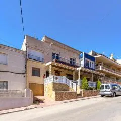 Cozy Apartment In Orihuela With Wifi