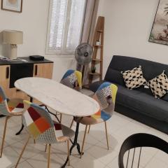 Pleasant studio in the heart of Avignon