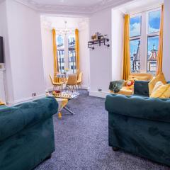 Prestigious Apartments on Oxford Street - 2 Bedroom 8&10GC