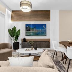 3 Bedrooms 3 Baths The Hub At Westside 3205Tt