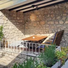 Old town STONE HOUSE OASIS