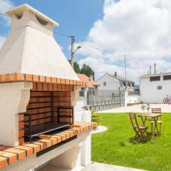 AG Casa Belenda con jardín 11pax, Santiago a 40km