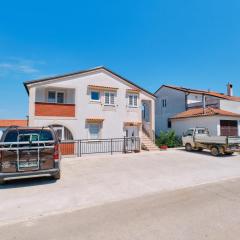 Apartments with a parking space Losinj, Losinj - 21417