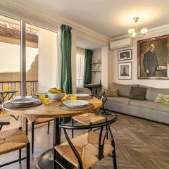 Historic Center chic gem with balcony