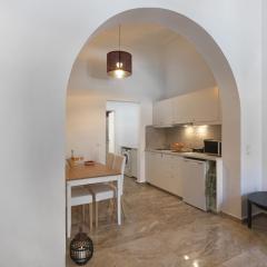 Elegant, affordable apartment with a fireplace