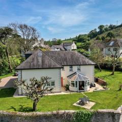 Finest Retreats - Nicely Tucked Away Cottage