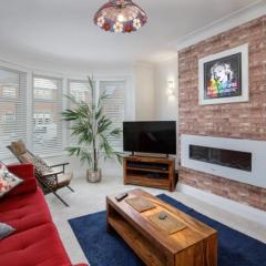 Vibrant Blackpool 3 Bed Home