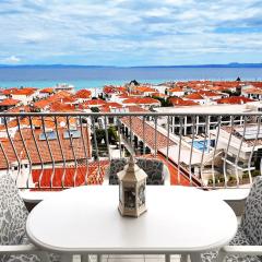 A cozy 3-room apartment 2 on the 2nd floor with a fantastic seaview