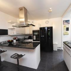 Harrogate Self Catering - Harlow Apartment - Overlooking the Valley Gardens