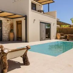 Hilaritas Luxury Suites Sea View, Private Pool & Jacuzzi Paradise