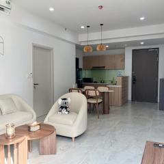 Cardinal Court 2BR Luxury Suite in Phu My Hung