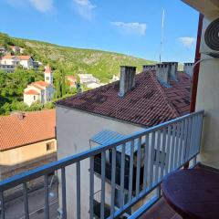 Wohnung mit Balkon in Obrovac