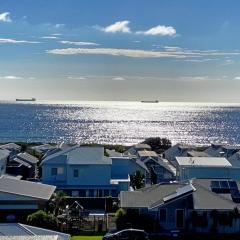 Beach Blossom - Apartment and walk to the beach