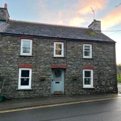Carreg Llwyd cottage, Solva