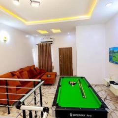 Exclusive 3-Bed Apartment in Lagos