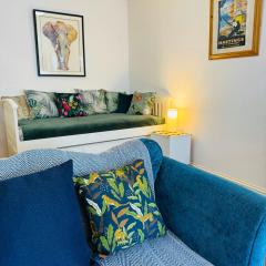 Cavernous open plan town house in st Leonards