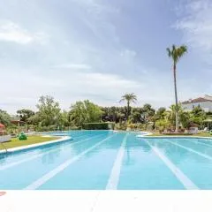 El Paraiso, Lovely flat walk to the beach RDR388