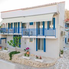 Pythagoreio Blue Street Apartment with Terrace