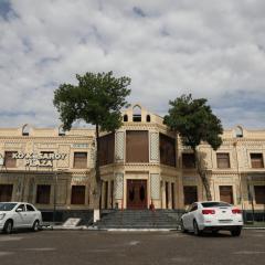 Ko'k Saroy Plaza Hotel