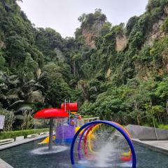 Jomstay The Cove Ipoh Hillside Residence