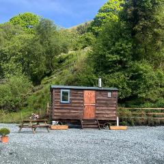 Berwyn Shepherds Hut