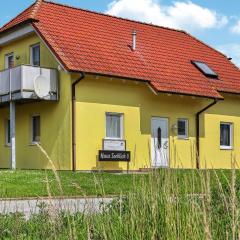 Cozy Apartment In Boiensdorf With Kitchen