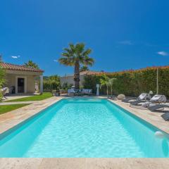 Fantastic 4 bedrooms villa with AC, swimming pool and parking - Dodo et Tartine