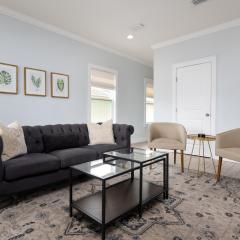 Be A Nomad - Balcony peekaboo - Home for reunions