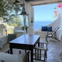 2 bedrooms house with sea view enclosed garden and wifi at Malfa - Housity