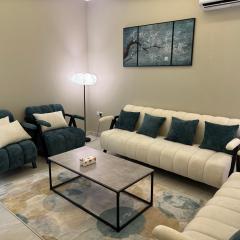 Elegant Apartment in Al-Narjis شقة أنيقة بثلاث غرف وصالة تسجيل ذاتي