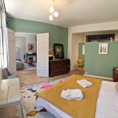 Grand appartement Cours Mirabeau