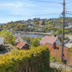 Amazing Apartment In Arendal With Kitchen