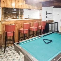 Beautiful Home In Maubert-Fontaine