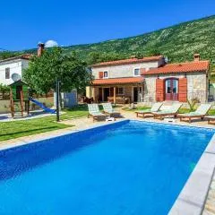 Villa Hana