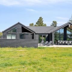 Gorgeous Home In Blåvand With Sauna