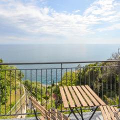 Beautiful Apartment In Genova With House Sea View