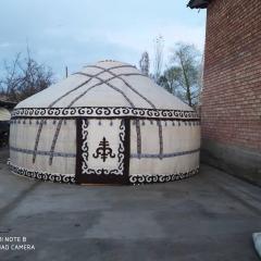 Soorohbai tur yurt camp