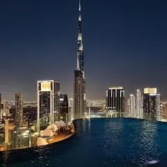 64th floor rooftop pool offering amazing Burj Khalifa views, 2BR apartment in Paramount Hotel Midtown