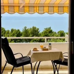 Penthouse studio with sea view