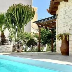 SeaSide Gem Private Villa Olia with Heated Pool