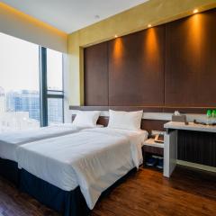 Epoch Hotel