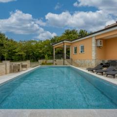 Villa Ravina
