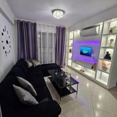 Sea view apartment near Mall
